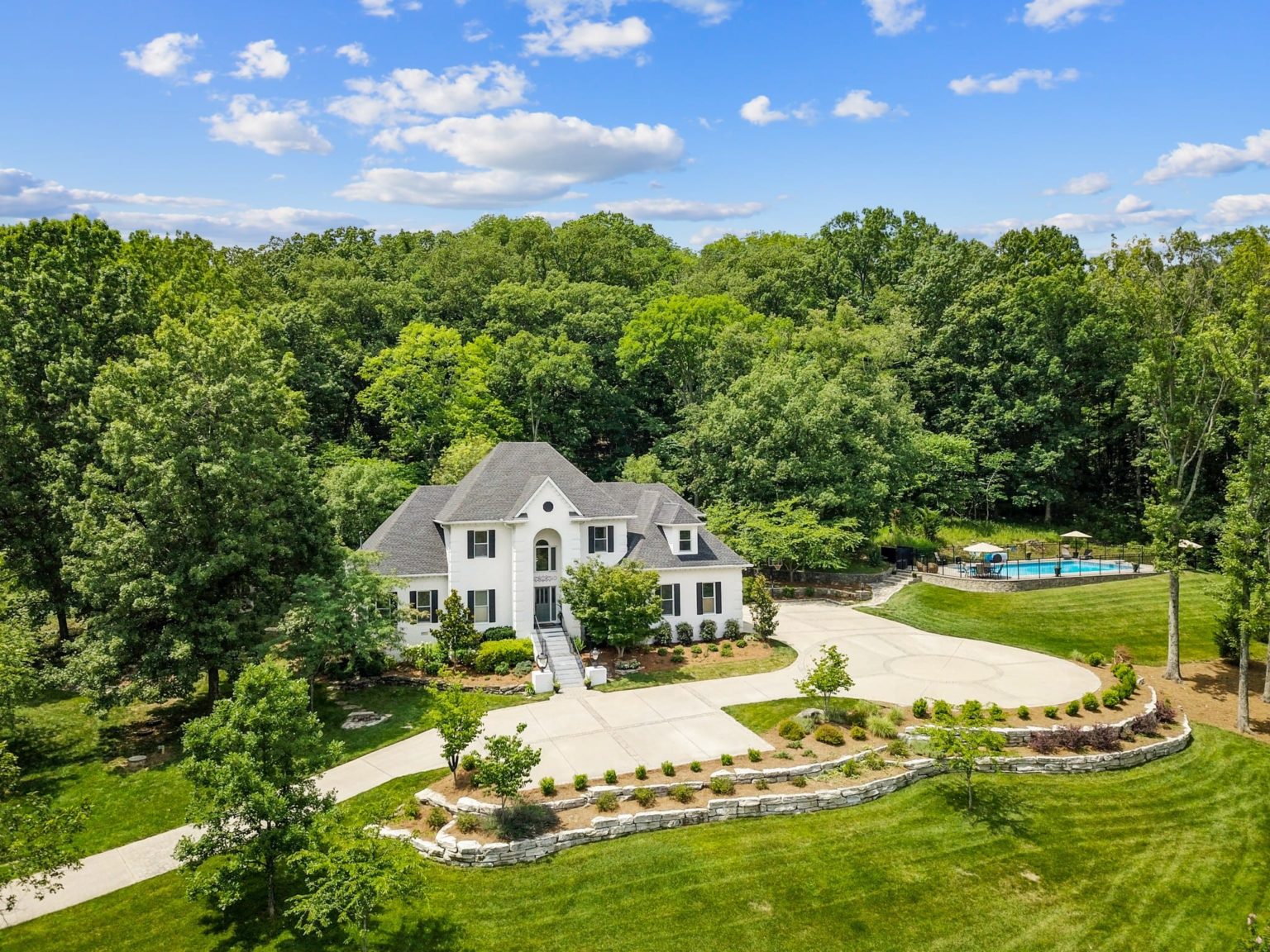 ATLANTA LUXURY REAL ESTATE COMPANY COMMERCIAL REAL ESTATE